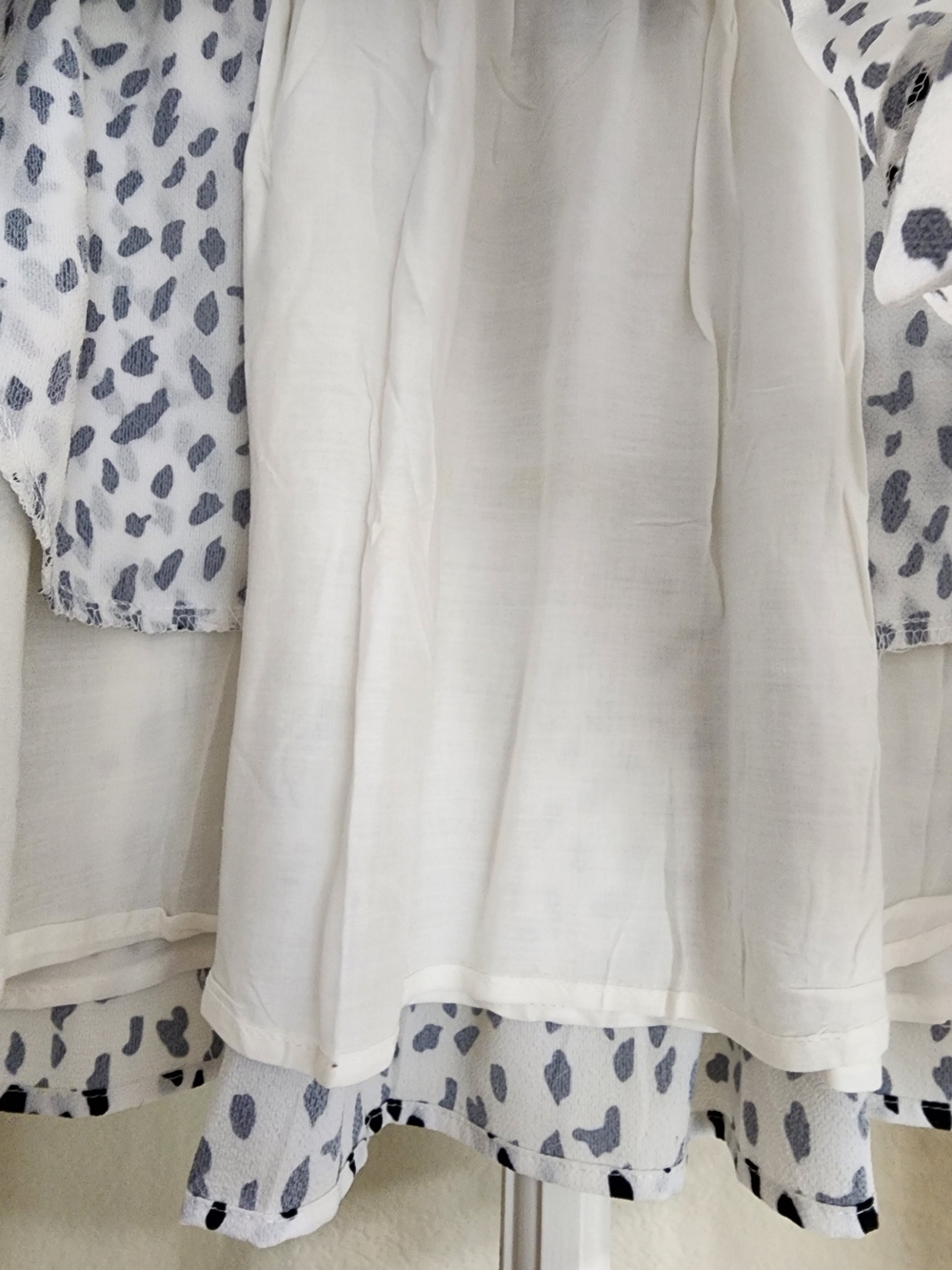 Princess Polly Dalmatian Print Tiered Mini Skirt US 6 Ruffle Hem - Picture 6 of 9